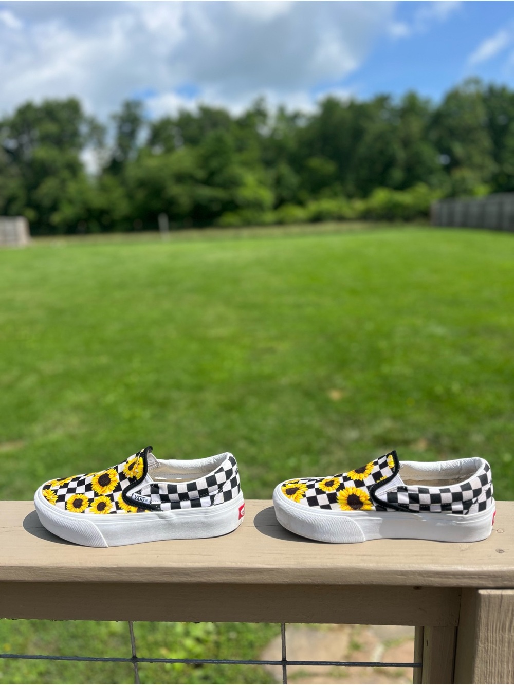 Vans
Customs Classic Platform Slip-On Sunflower 
Checkered Black/White/Yellow 🌻 - Picture 13 of 13